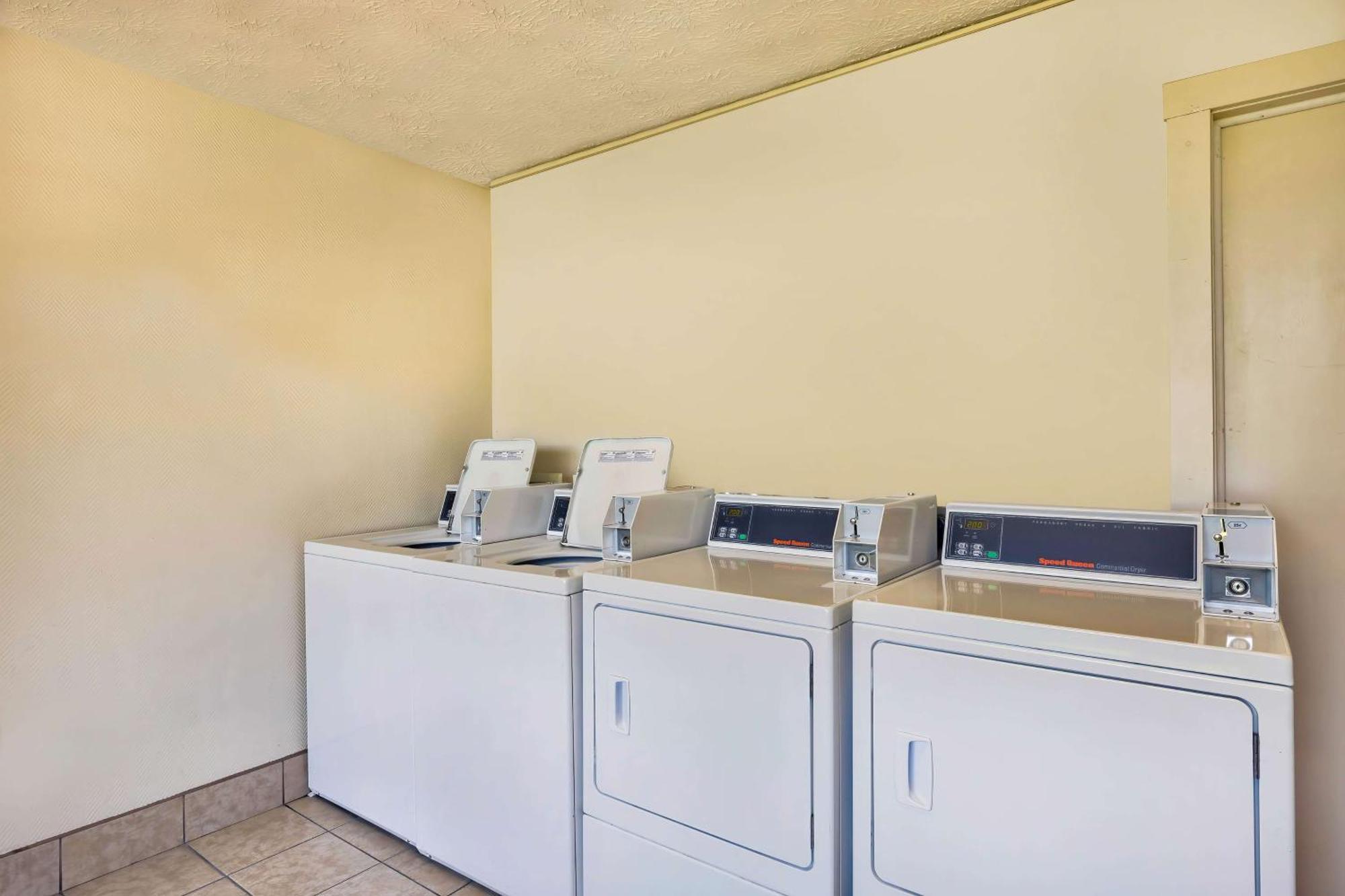 Motel 6-Mount Jackson, Va - Shenandoah Εξωτερικό φωτογραφία